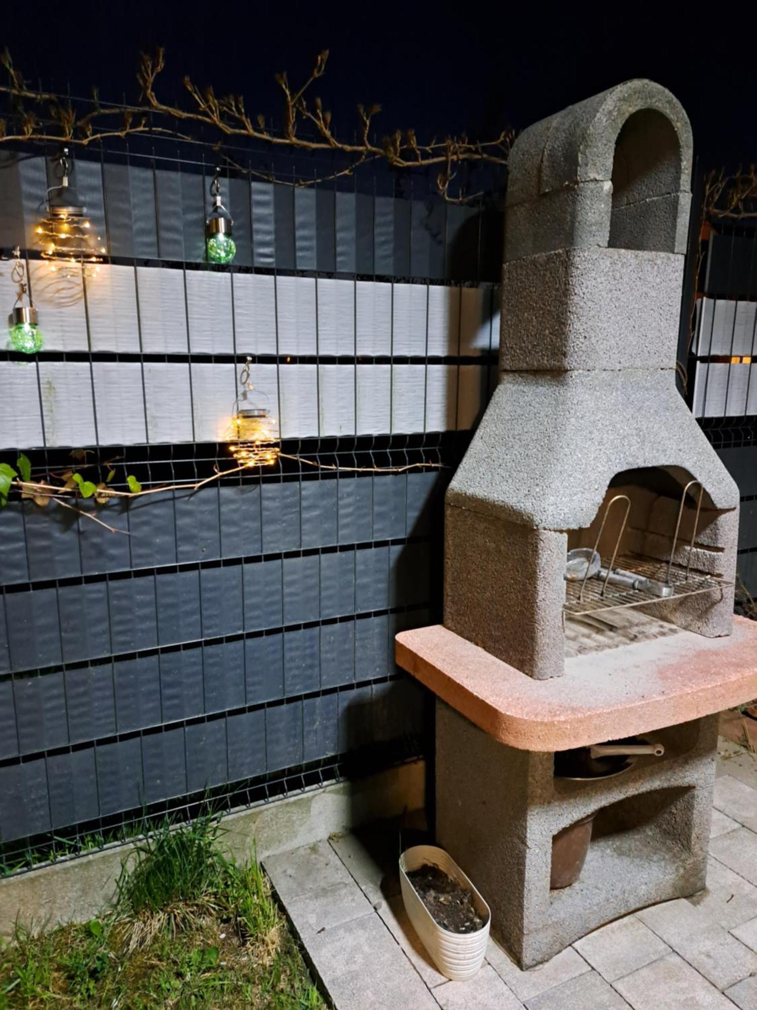 Maly Apartamencik Teo Rewal Exterior photo